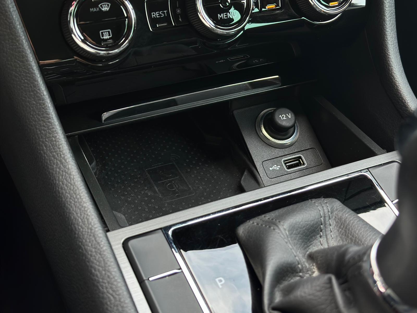 Skoda Superb 2.0TDI STYLE MATRIX#MEMORY#NAVI#SHZ#AHK