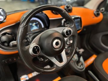 Smart ForTwo cabrio *2. Hand*Klima*SHZ*AHK*Kamera*Navi