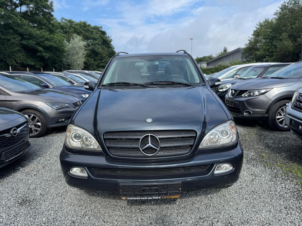 Mercedes-Benz ML 320