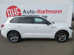 VW Touareg 3.0 TDI R-Line 4M Matrix Leder Ahk Black VW Touareg 3.0 TDI R-Line 4M Matrix Leder Ahk Black