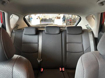 MYAUTOCENTER – Gebraucht- und Jahreswagen mit Werkstattservice in Pfaffenhofen Hyundai i30 *Scheckheft*Klimaanlage*TÜV-NEU*