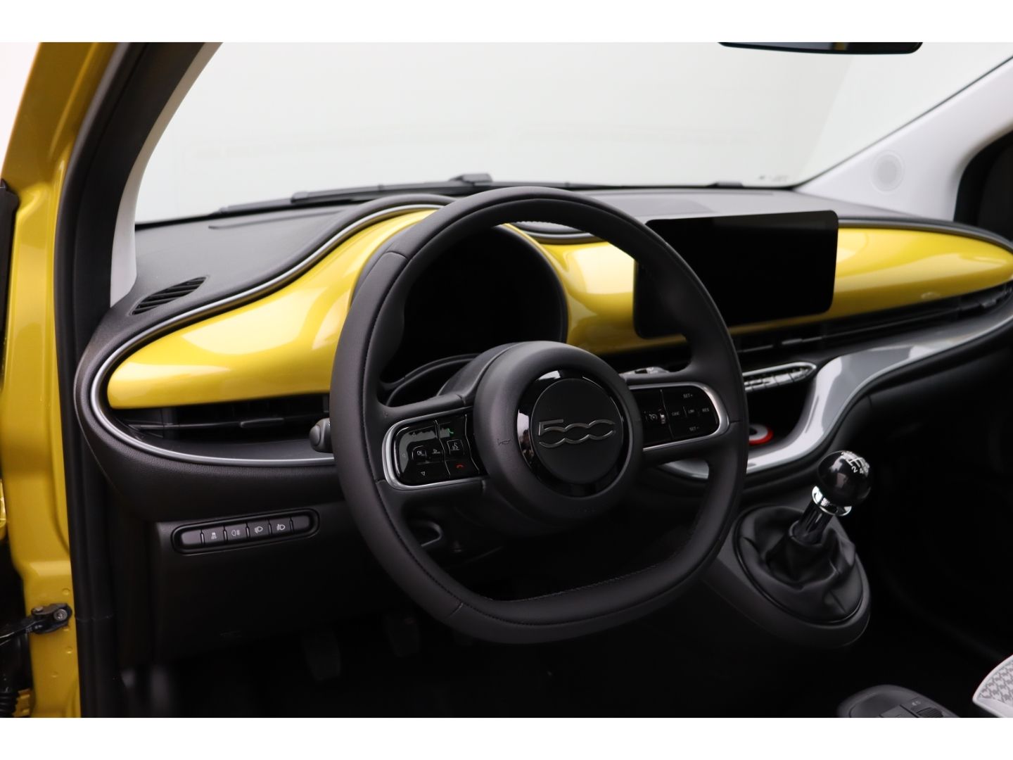 Fahrzeugabbildung Fiat 500 1.0 FireFly Hybrid Torino Sitzheizung