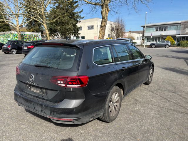 Volkswagen Passat 2.0 TDI/DSG/Komfortline/Export 10900