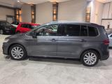 Volkswagen Touran Highline LED/Rückfahrkamera/7Si/Sheckheft - VW Gebrauchtwagen von 2018