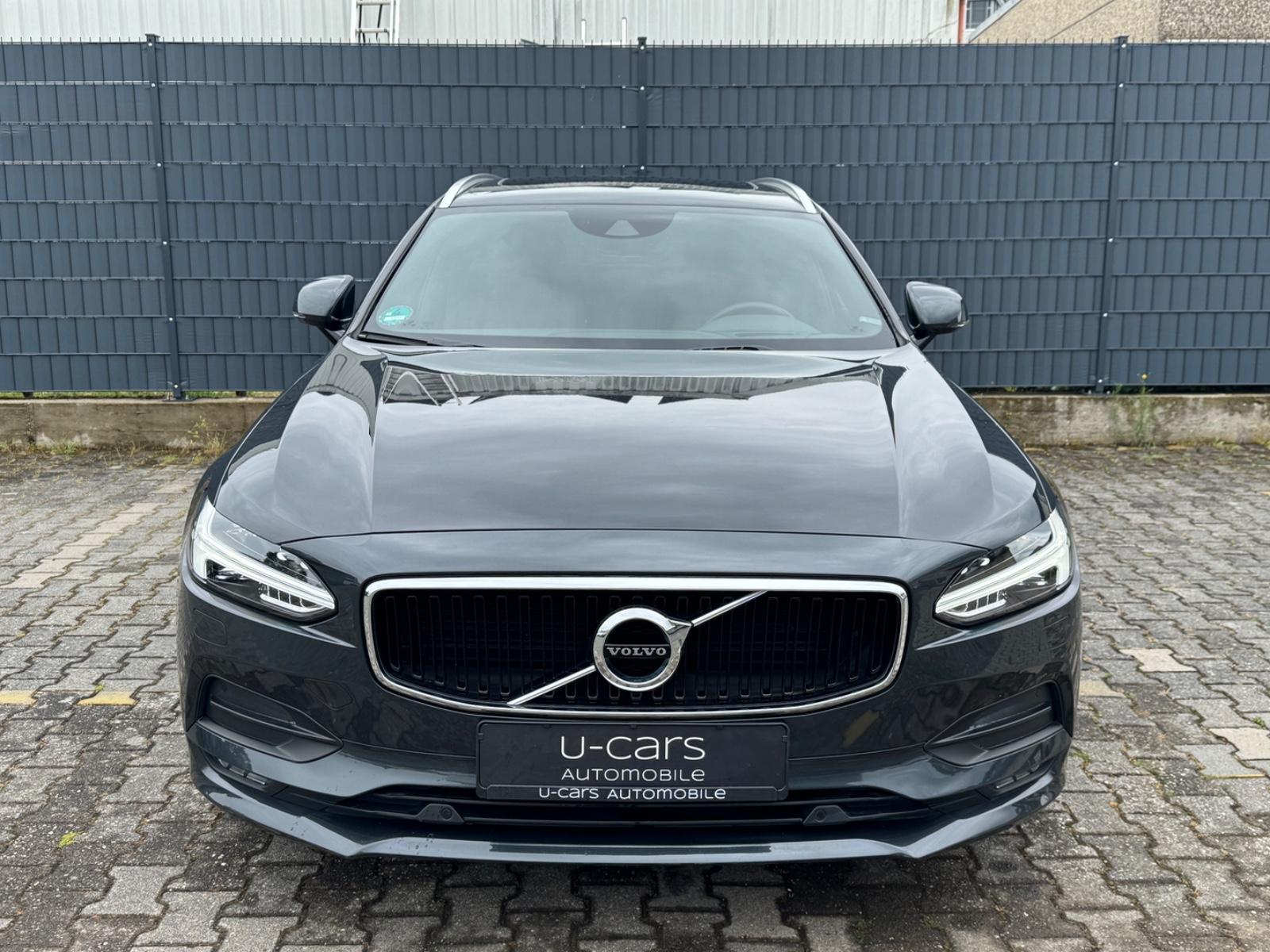 Volvo V90 Kombi Momentum AWD (HEAD-UP/MEMORY/R-KAM