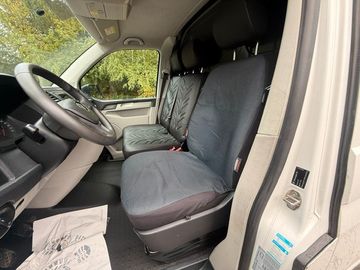 Volkswagen T6 Transporter - 11