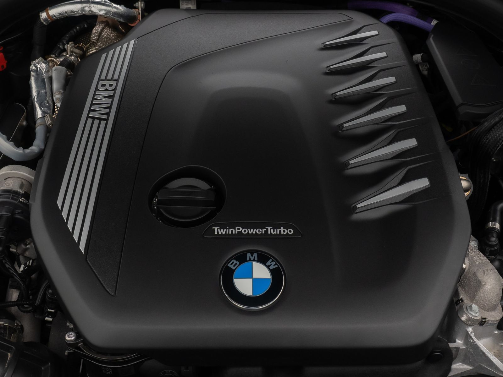 Fahrzeugabbildung BMW 540d xD M Sport 360° HUD DAB H/K Panorama 20Zoll