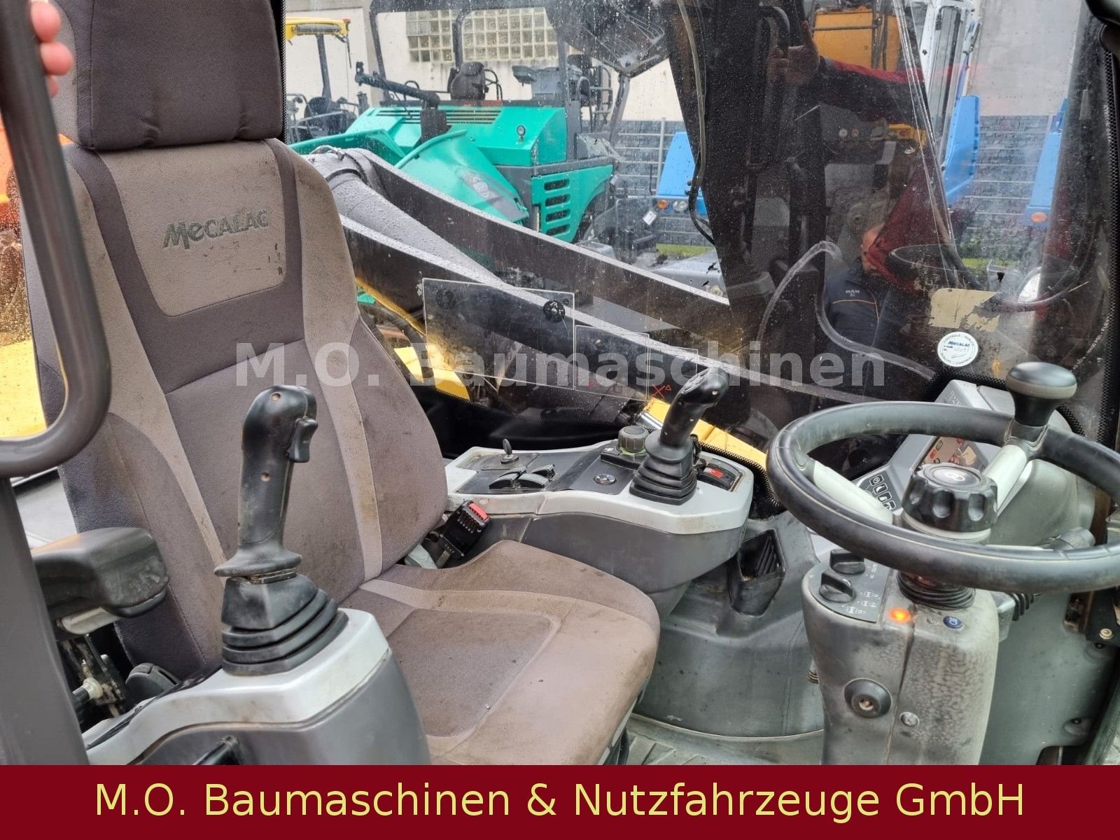 Fahrzeugabbildung MECALAC 12 MTX  /VSA / ZSA / Knickarm/ AC / 3in1 / Gabel