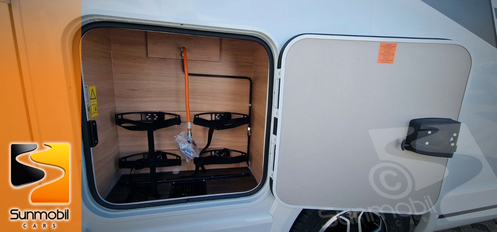 Fahrzeugabbildung Knaus Live Ti 650 MEG Platinum Selection 180 PS Auto