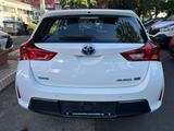 Toyota Auris Hybrid START Edition *Relax Garantie - Toyota Auris Edition mit Hybrid-Antrieb (Benzin/Elektro)