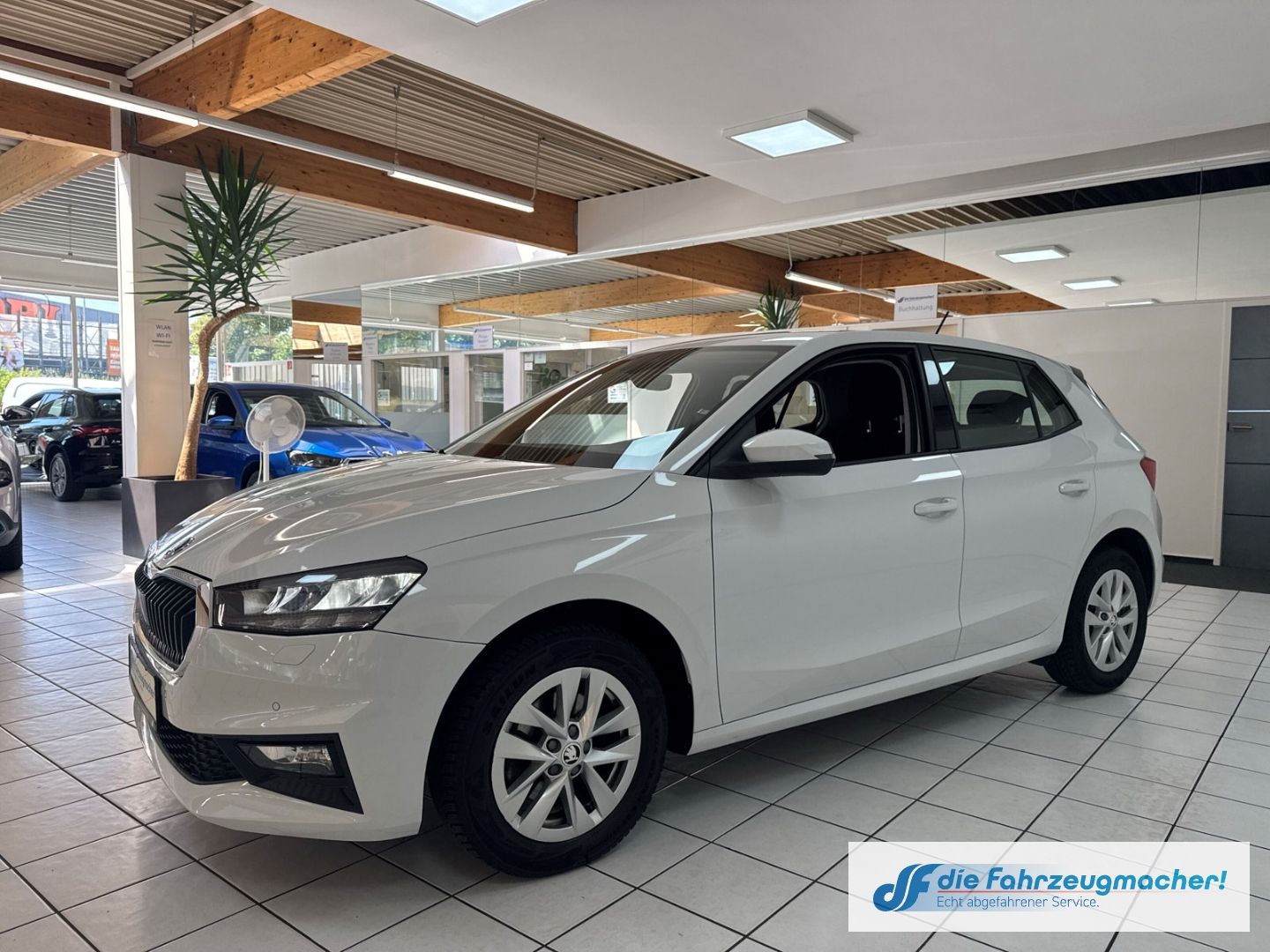 Fahrzeugabbildung SKODA Fabia Selection LED Sperrdiff. ACC Apple CarPlay