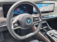 BMW 750 - Vorschau Bild 18