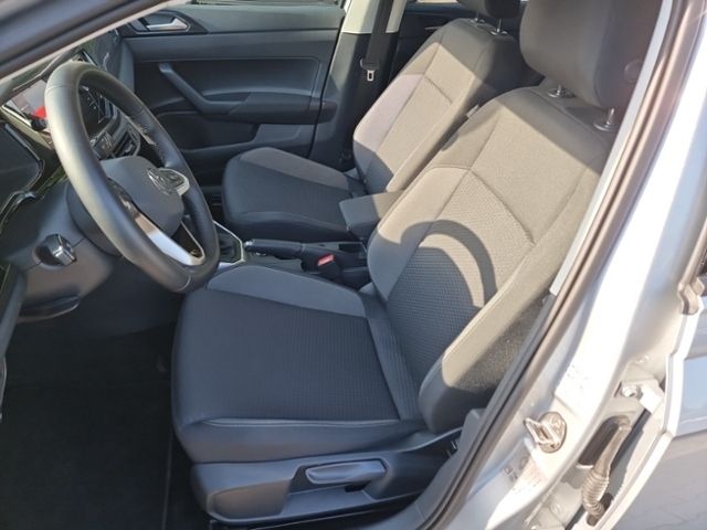Fahrzeugabbildung Volkswagen Polo LIFE 1.0 TSI SHZ NAVI LED IQ DRIVE PDC TRAV