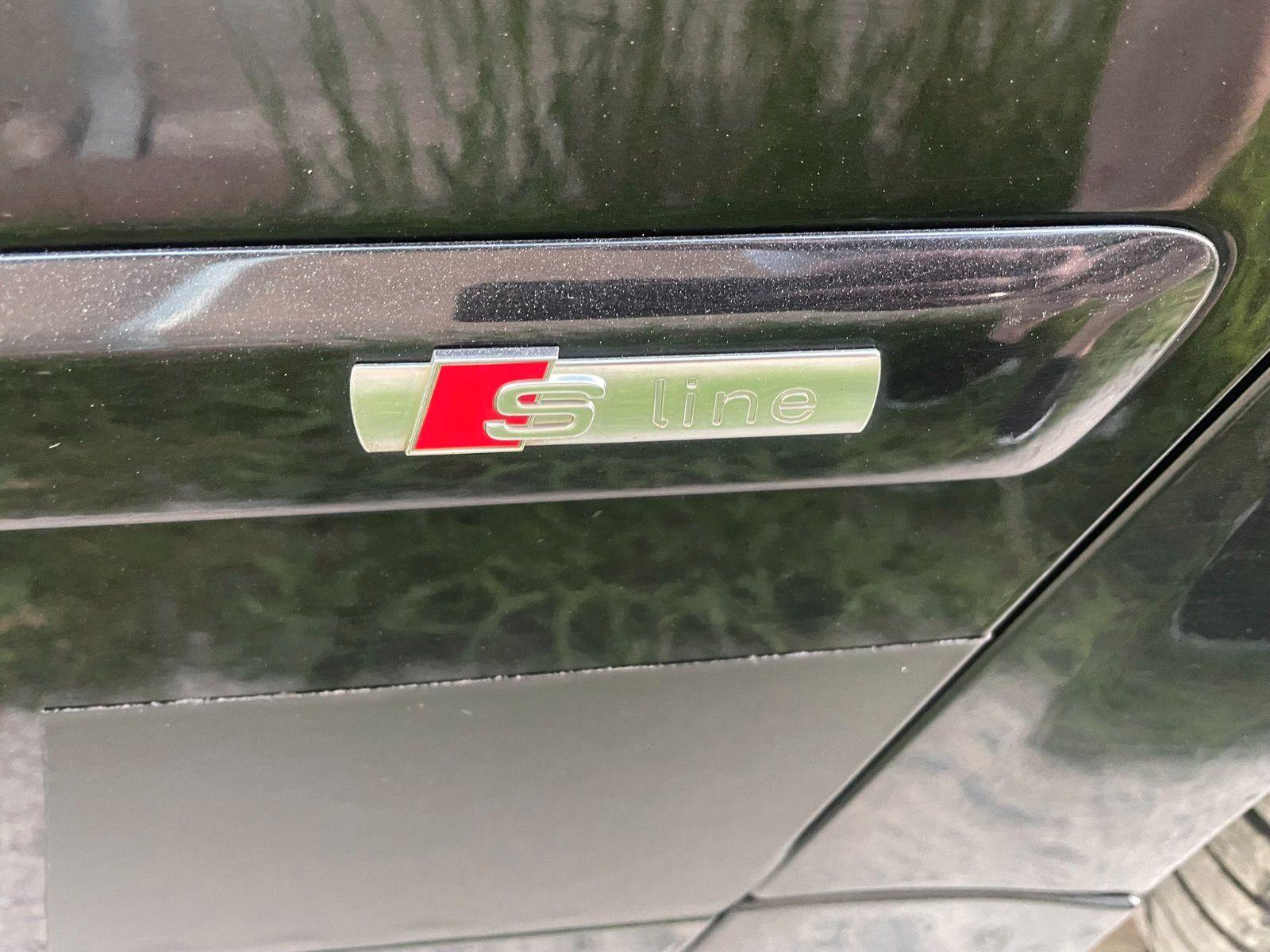 Audi A4 2005 — photo 12
