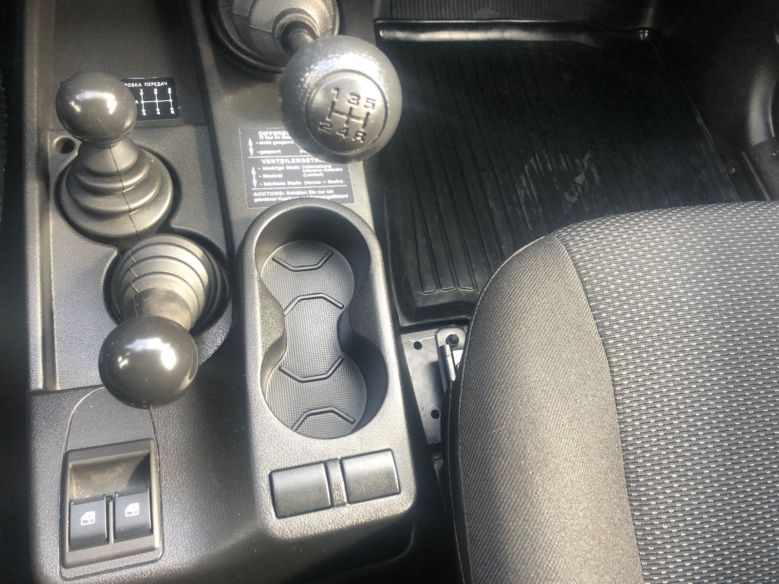 Fahrzeugabbildung Lada RAPTOR OLIVGRÜN! STANDHEIZUNG "NORMA  JAGDW."