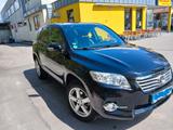 Toyota RAV 4 2,2-l-D-4D 4x4 Executive Automatik Exe... - gebrauchte Toyota RAV 4 aus dem Jahr 2012