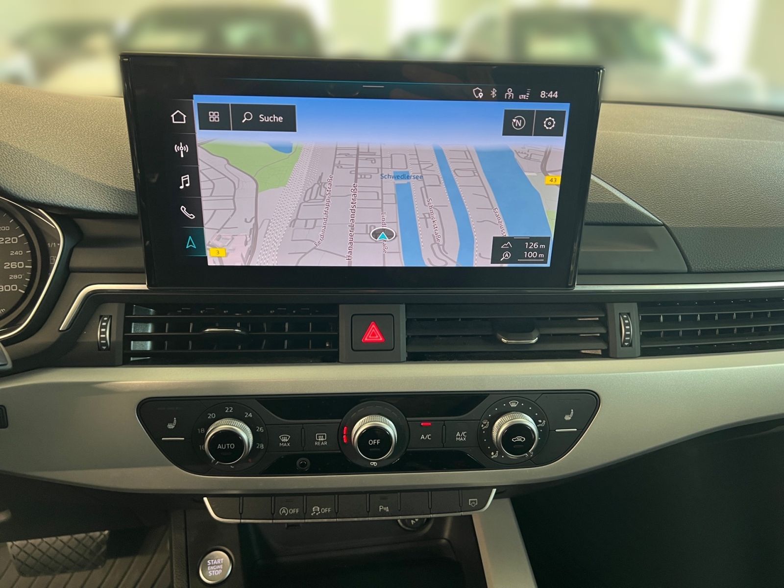 Audi A4 - Bild 10