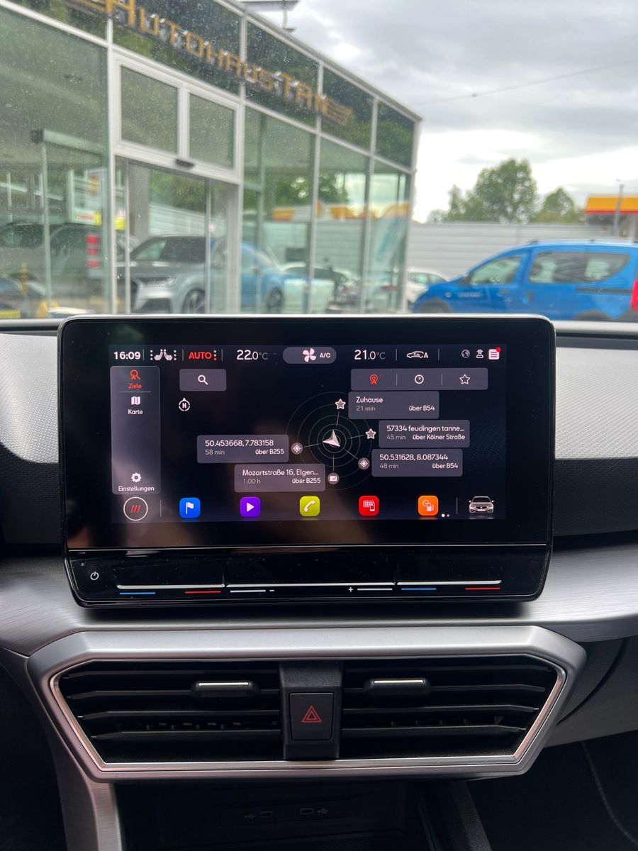 Fahrzeugabbildung SEAT Leon Sportstourer FR