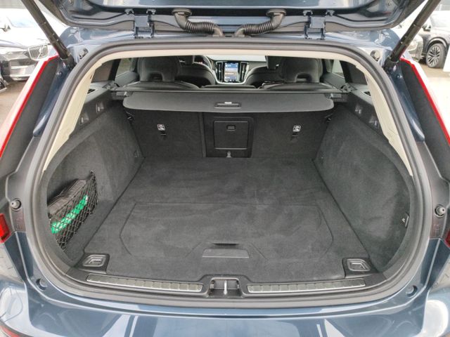VOLVO V60 B4 (Bild 11 von Array)