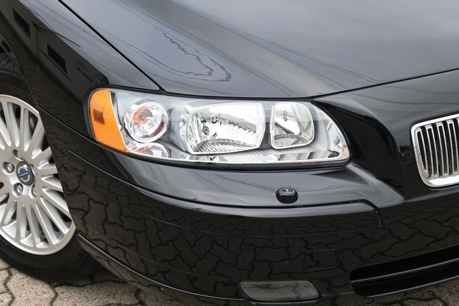 Volvo V70 2.4 Classic * RHD* – Bild 3