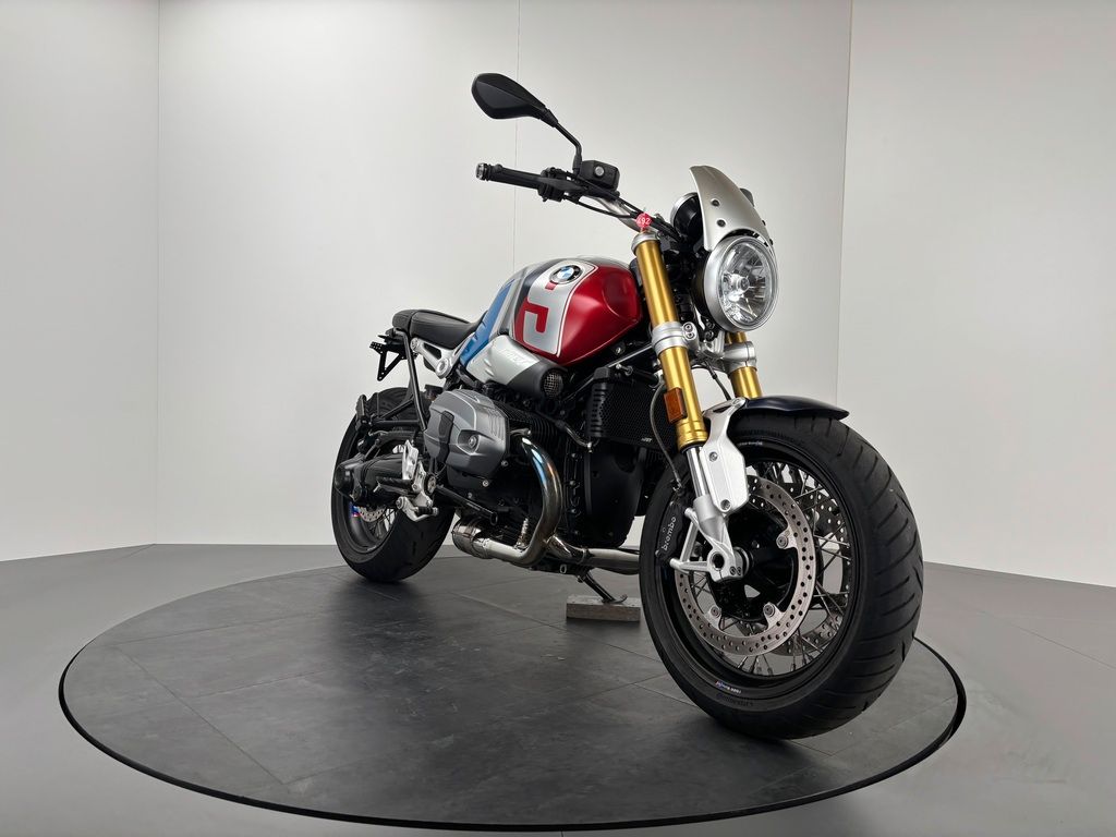 Fahrzeugabbildung BMW R NineT *OPTION 719
