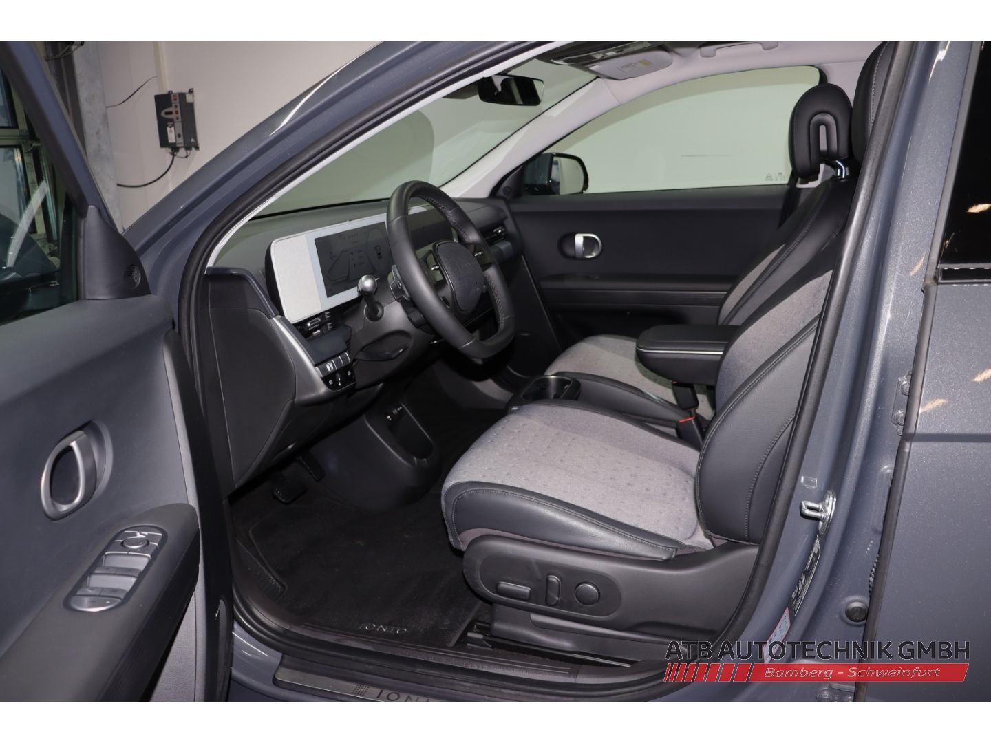 Fahrzeugabbildung Hyundai IONIQ 5 77,4 kWh TECHNIQ 2WD 98,8% SOH Navi Soun