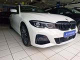 BMW 320d  Touring M Sport/PANO/GARANTIE/VIRTUAL/KAMA - BMW 320 in Leverkusen