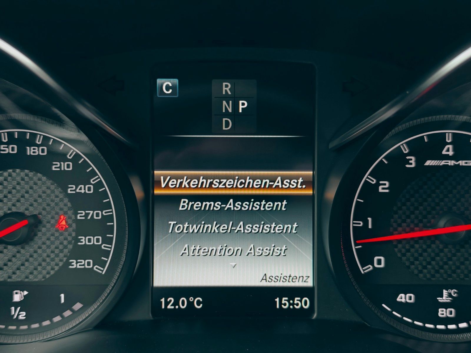 Fahrzeugabbildung Mercedes-Benz GLC 63 AMG 4Matic+, Burmester, Schalensitze, 360