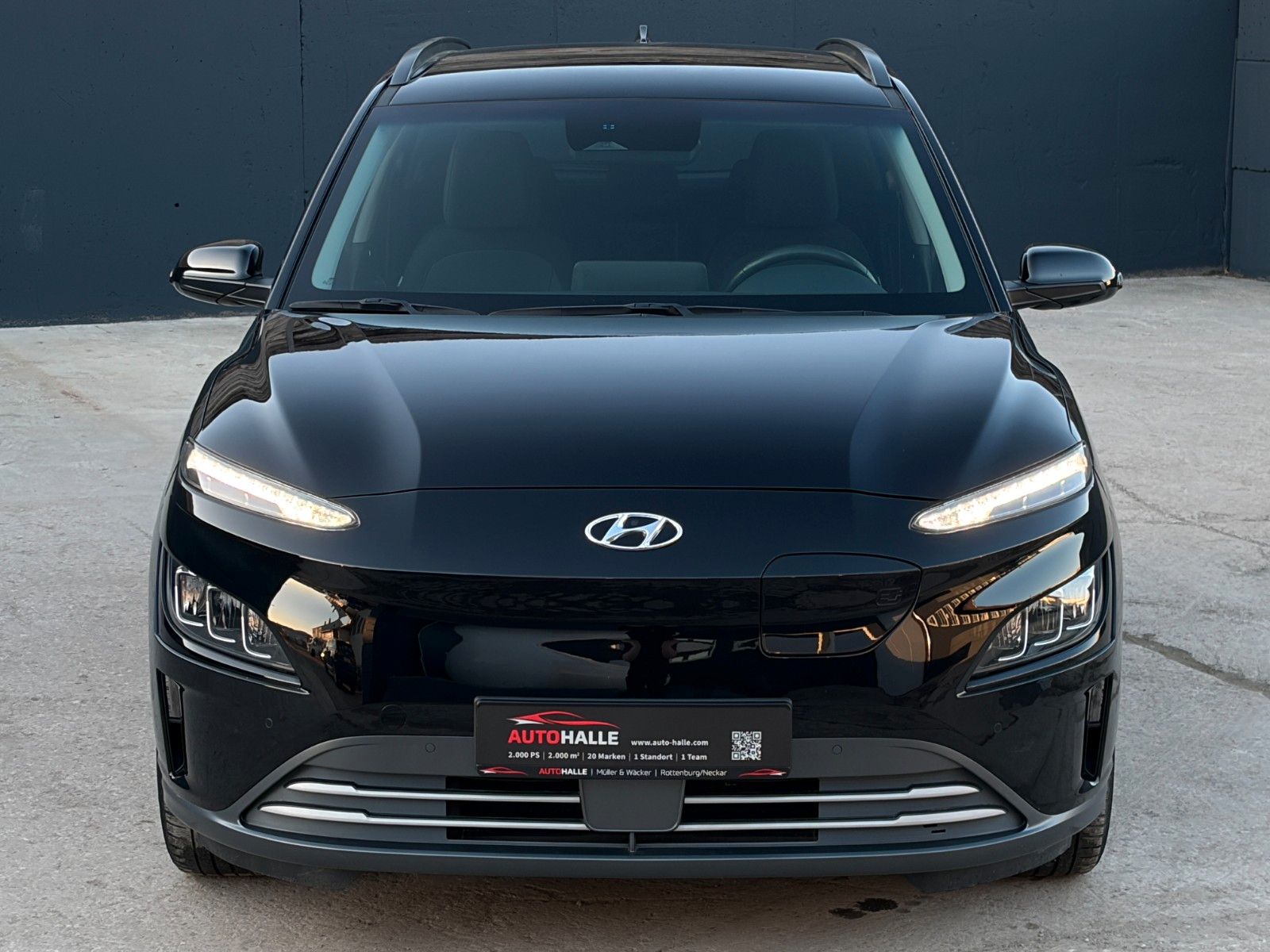 Fahrzeugabbildung Hyundai Kona Elektro TREND 2WD ACC CAM CarPlay LHZ SHZ