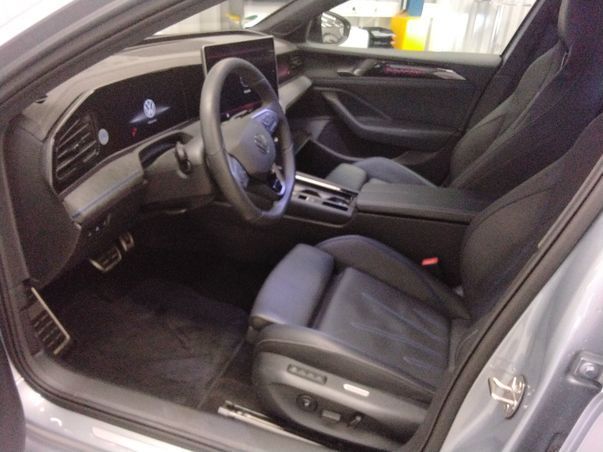 Volkswagen Passat Variant - Bild 2