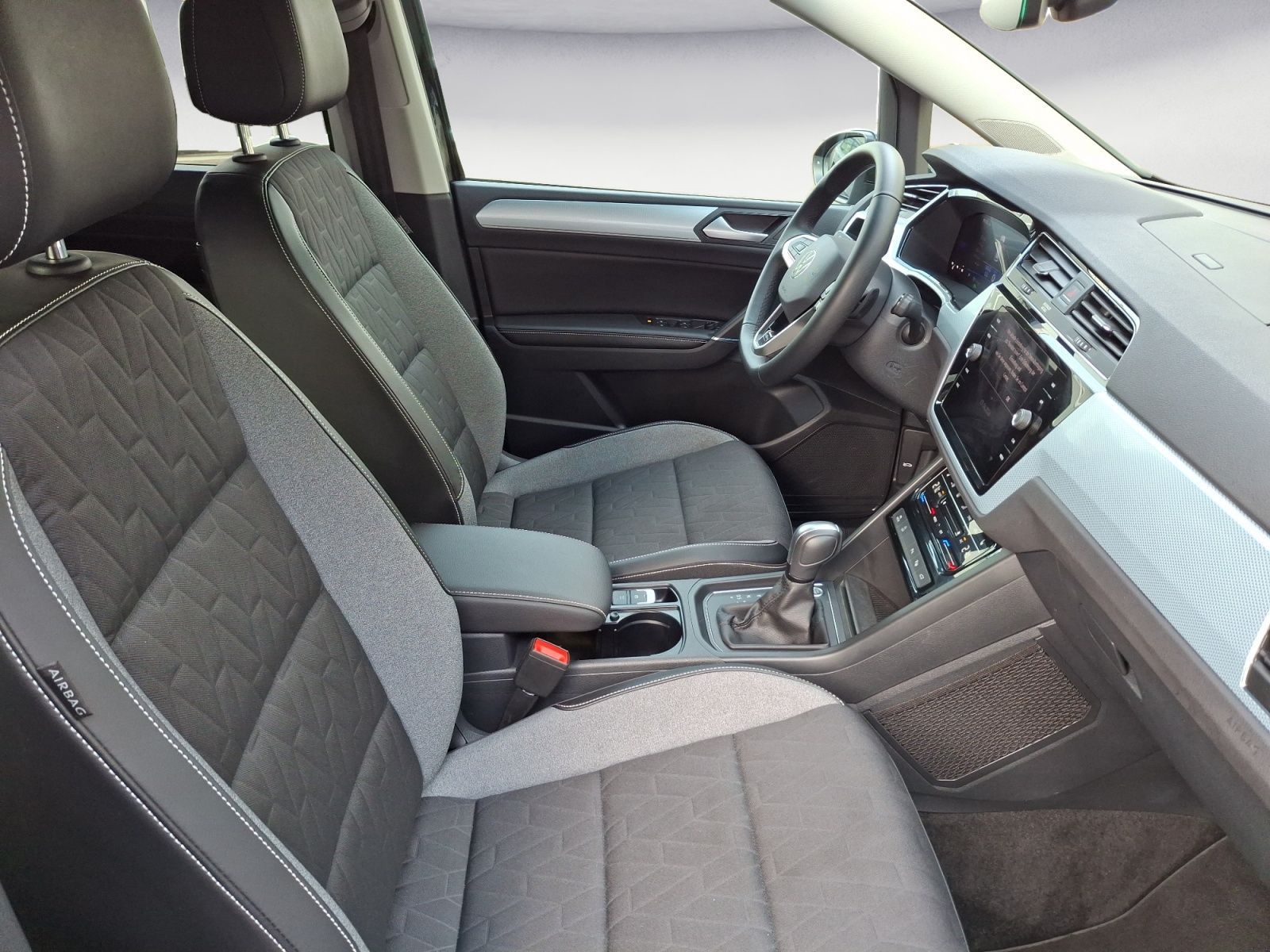 Volkswagen Touran - Bild 18