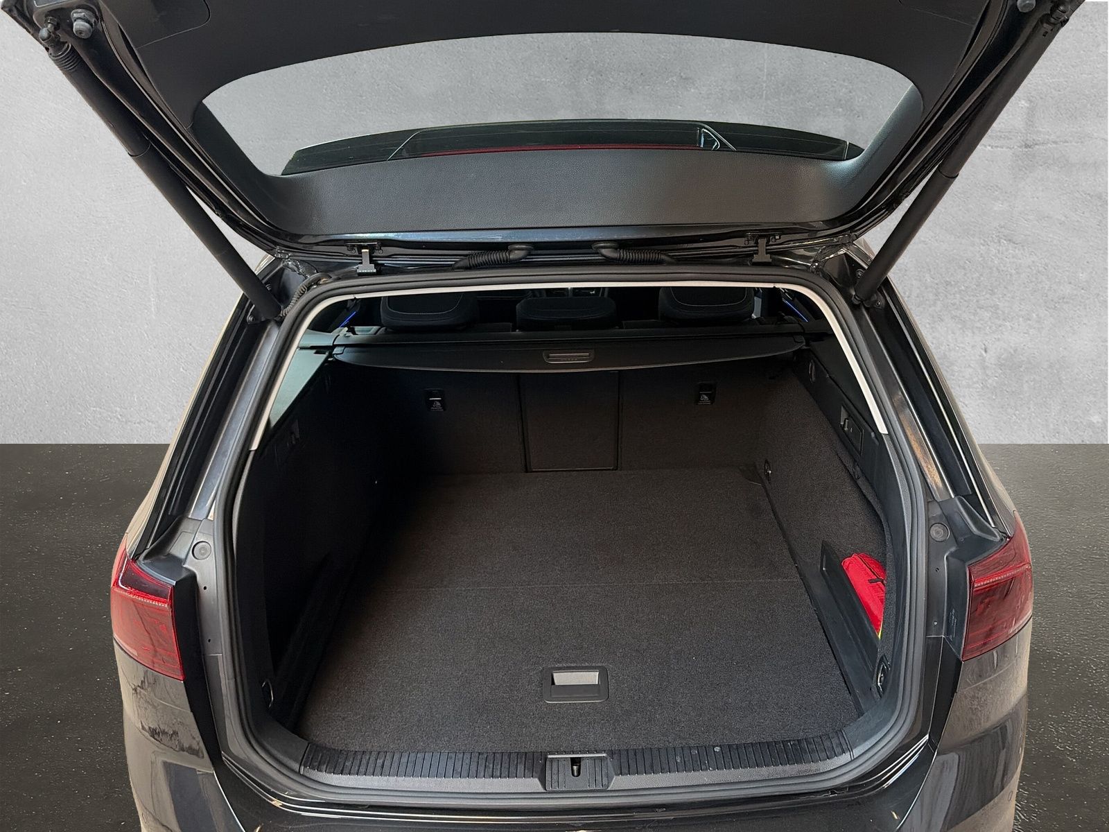 Fahrzeugabbildung Volkswagen Passat Variant 2.0 TDI AppConnect SHZ ACC