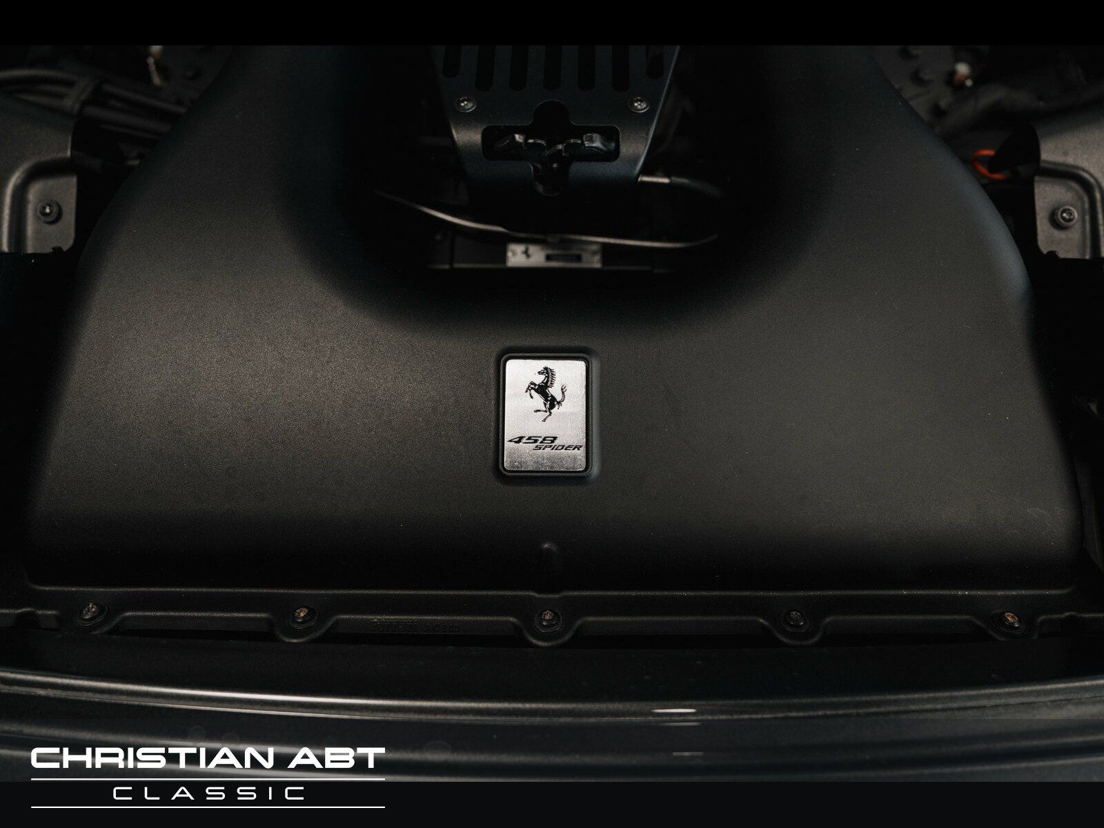 Fahrzeugabbildung Ferrari 458 Spider Lift Daytona Carbon Power15
