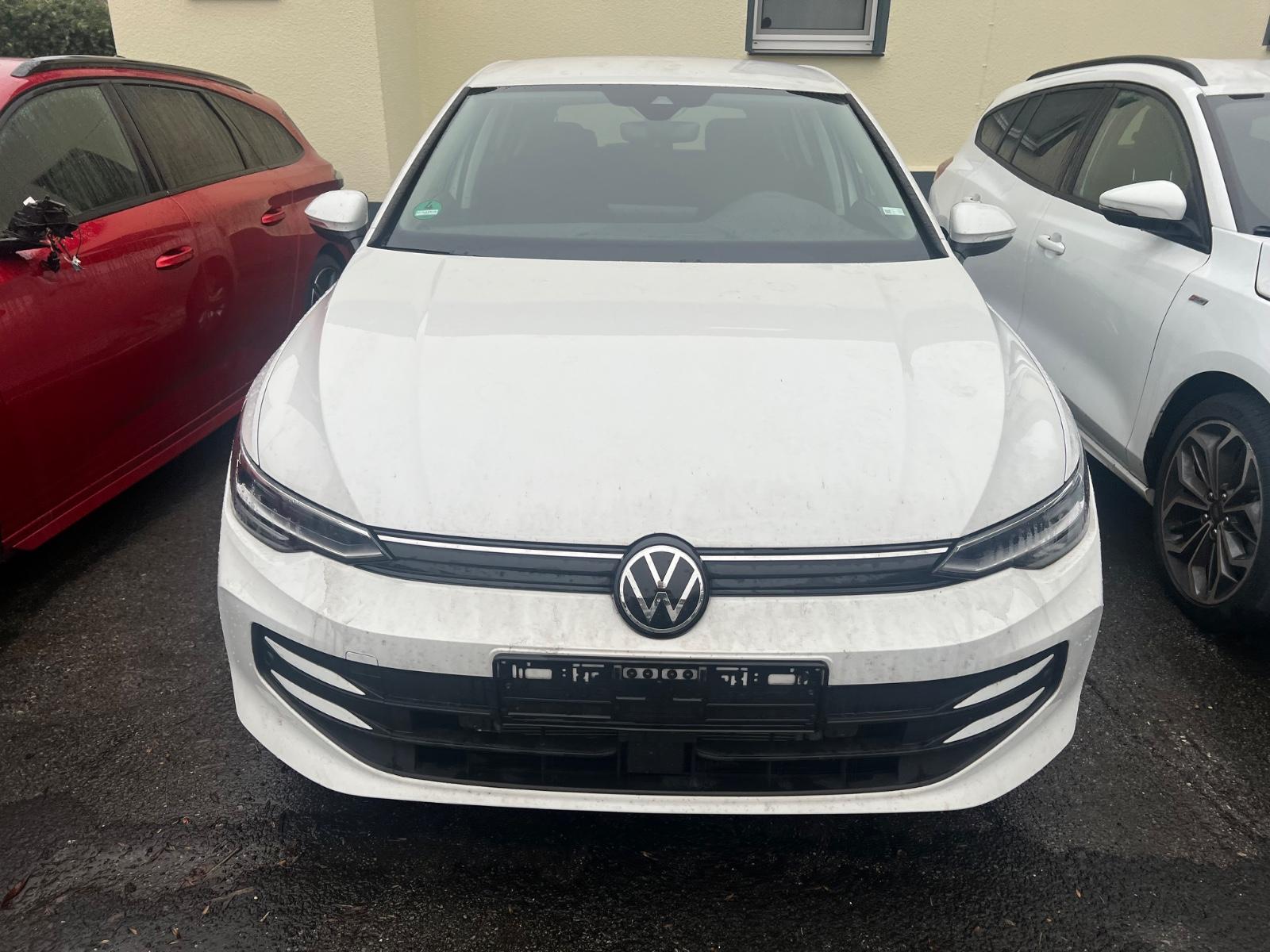 Volkswagen Golf VIII Lim. 1.5 eTSI 110 kW Life