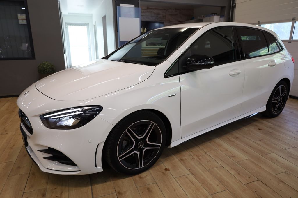 Image of Mercedes-Benz B 200