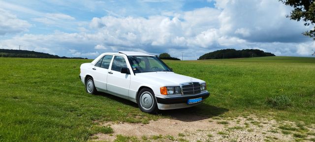 Mercedes-Benz 190 E