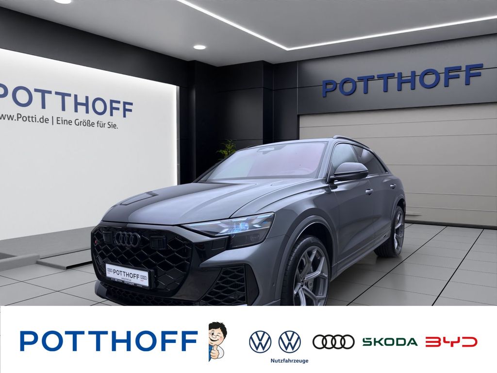 Audi RSQ8