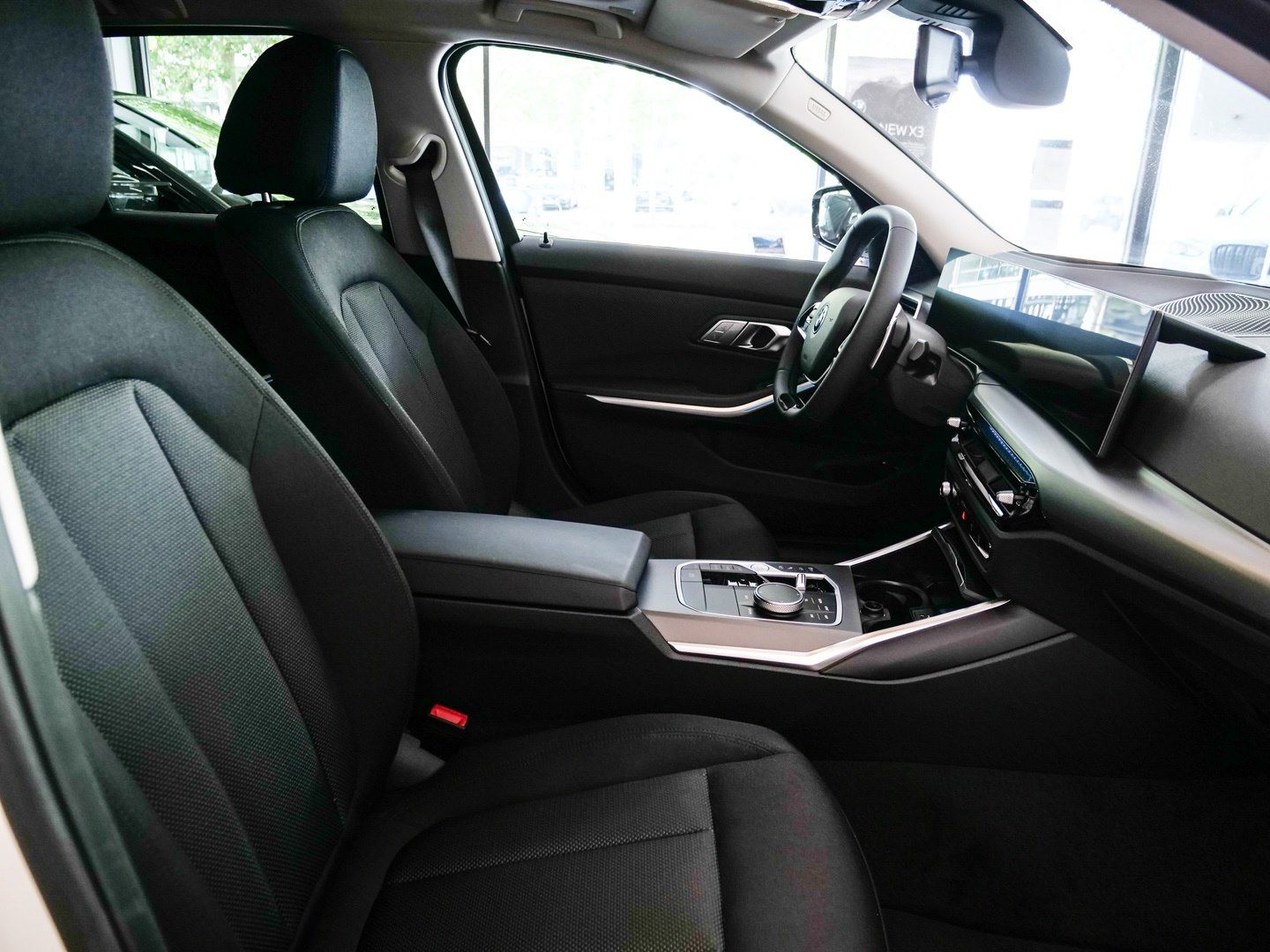 BMW 330 - Bild 16