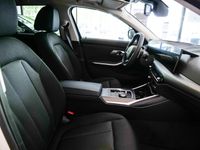 BMW 330 - Vorschau Bild 16