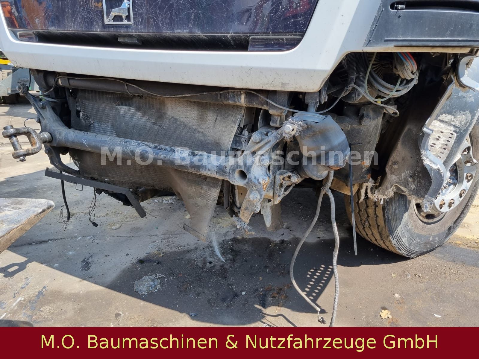 Fahrzeugabbildung MAN TGS 18.440 BLS-TS / 4x2 / AC /Unfall