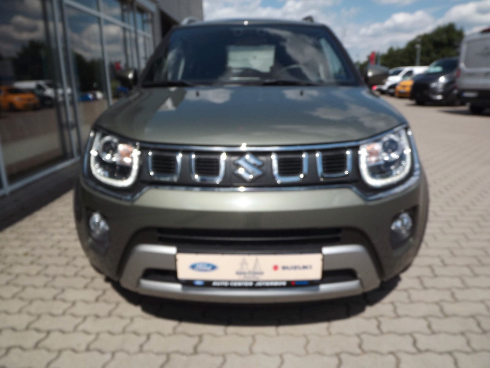 Suzuki Ignis Comfort*SHZ*RFK*Standheizung*CVT*NAVI* imagem 3