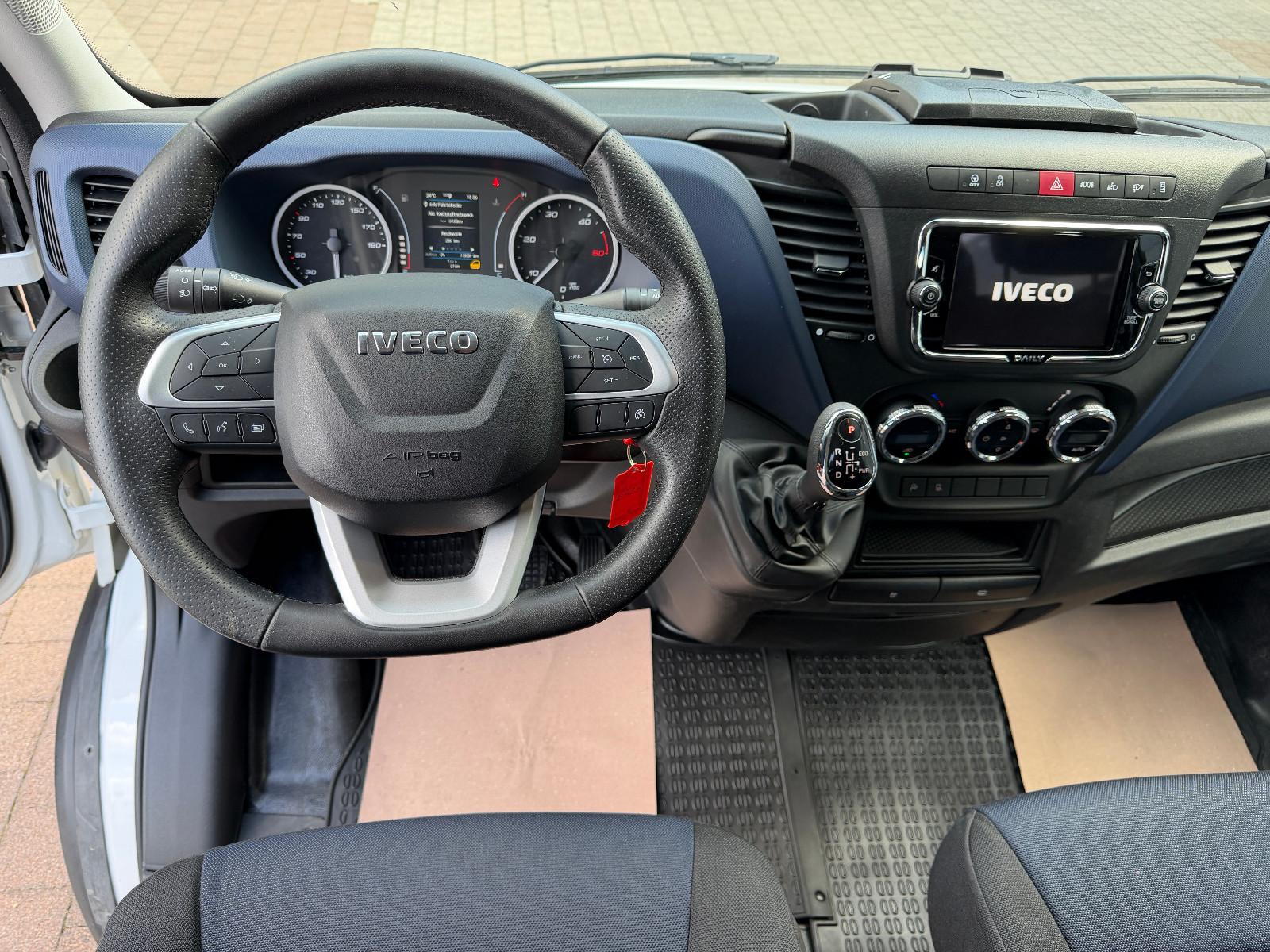 Iveco Daily 3,0L Diesel 35S18 Kasten Mixto *AHK3,5t*