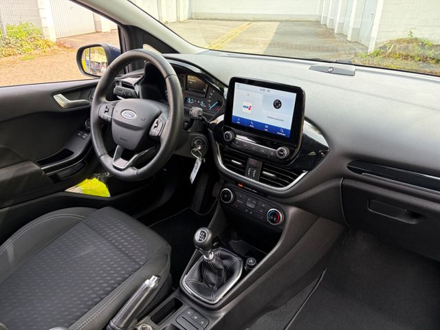 Fahrzeugabbildung Ford Fiesta+1.Hand+CarPlay+LED+LM+PDC+BT+SHZ