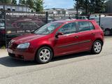 Volkswagen Golf V Lim. 1,6i Automatik+Klima+Alus