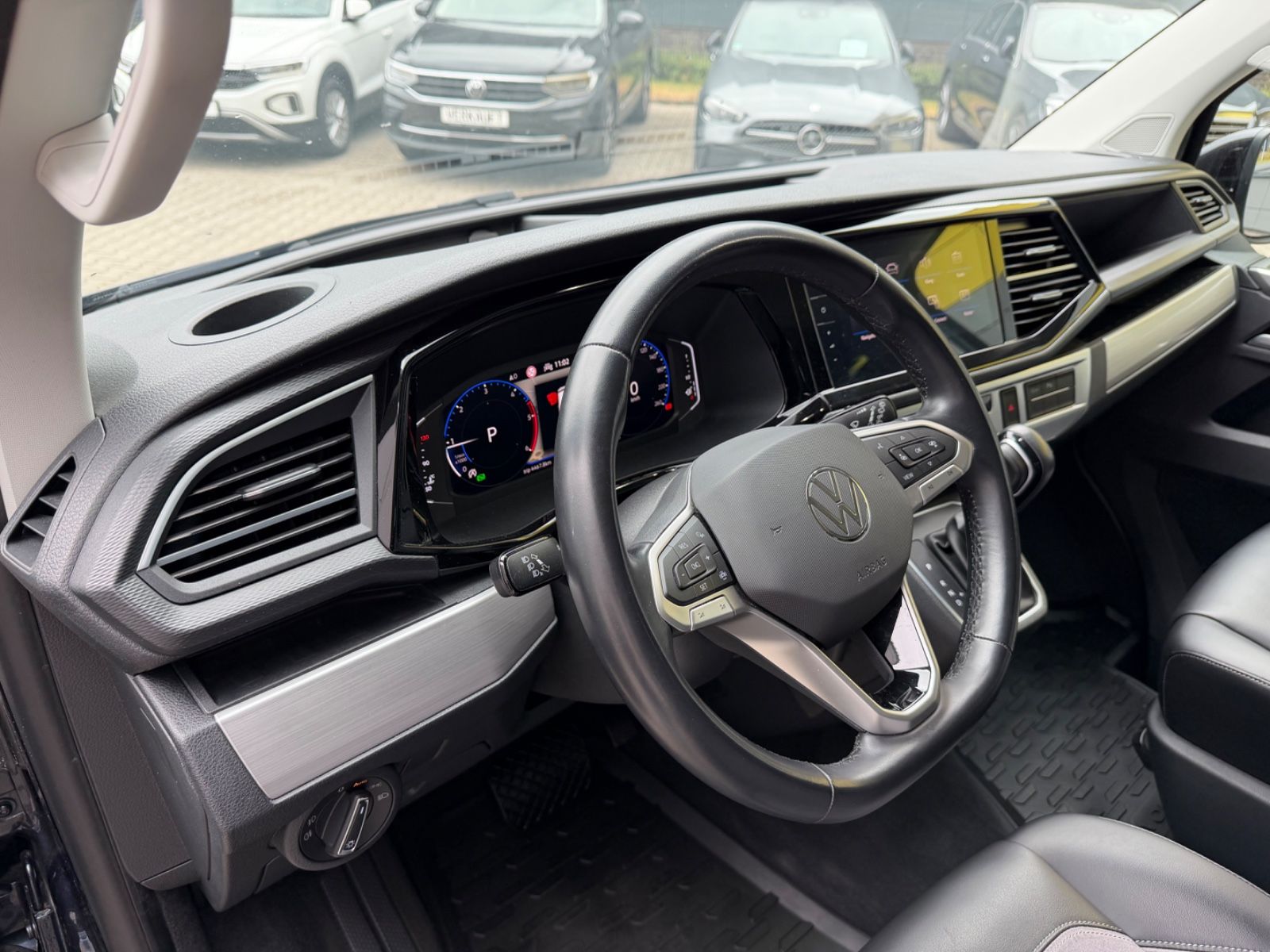 Volkswagen T6 Multivan COMFORTLINE 7 SITZER 8xBRFT KAMERA foto 13