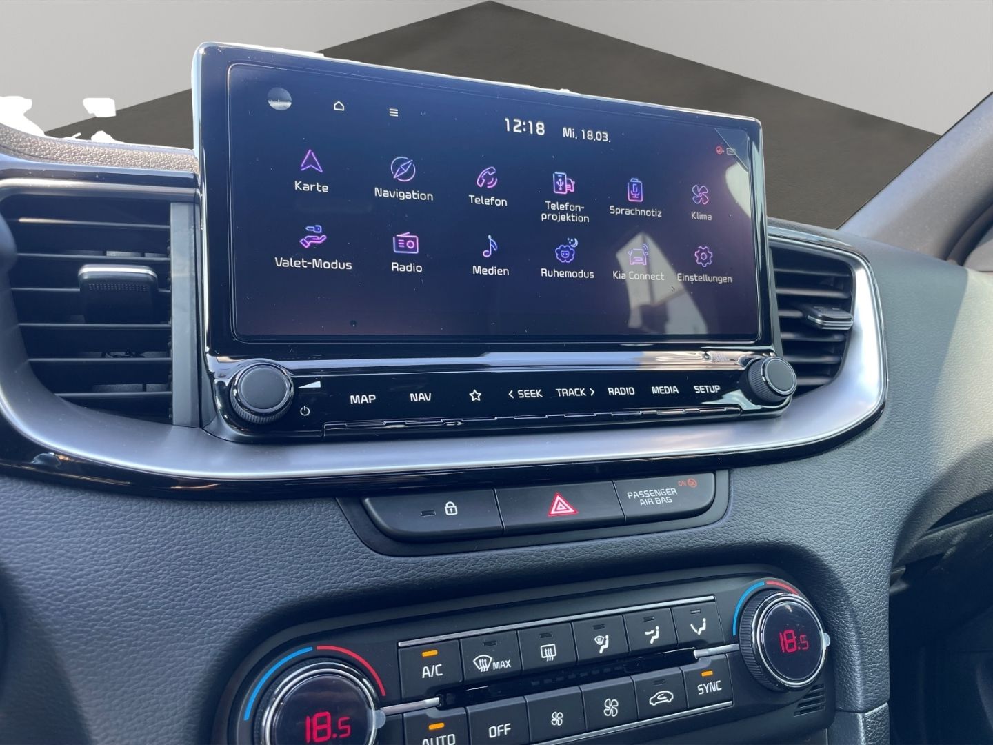 Fahrzeugabbildung Kia Ceed GT Line MEMORY VerkehrszeichenERK Tempomat