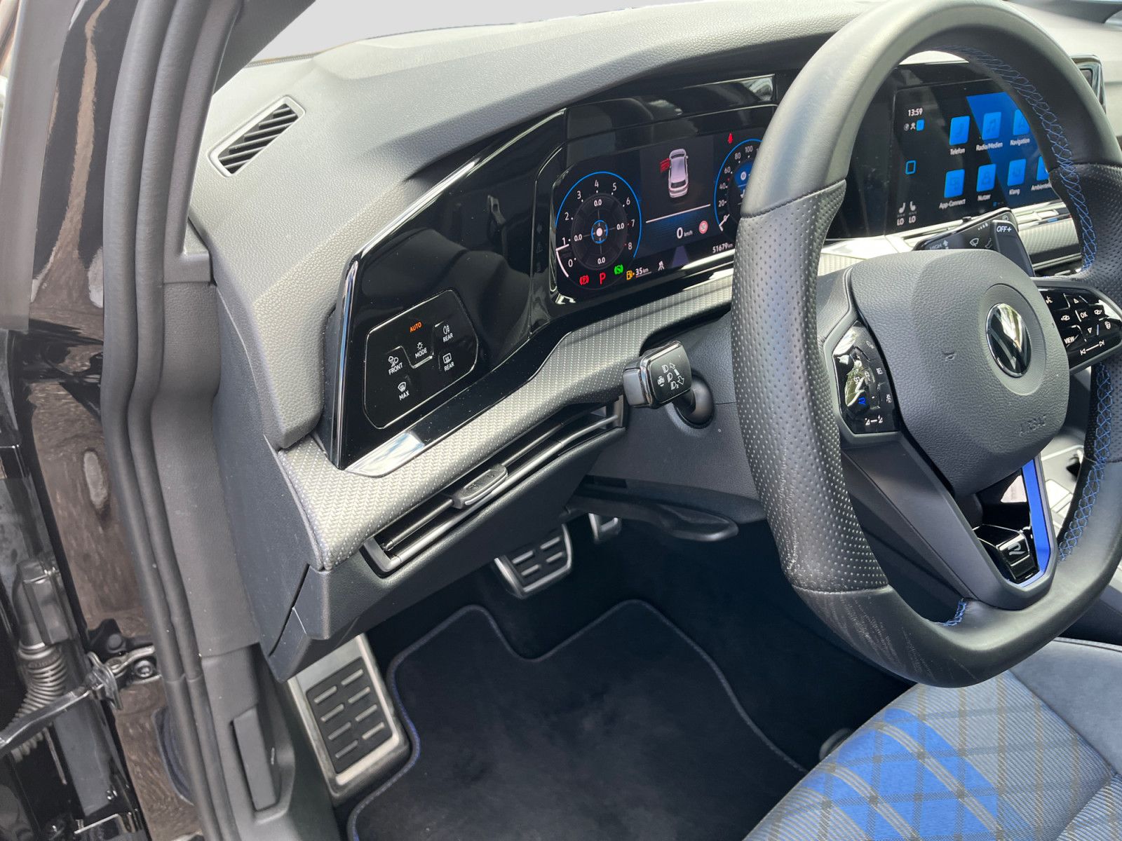 Volkswagen Golf R 2.0TSI 4M DSG Harman Cam ACC Keyless Navi foto 13