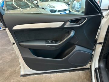 Audi Q3 2.0 TDI quattro *AHK*Xenon*Sline*