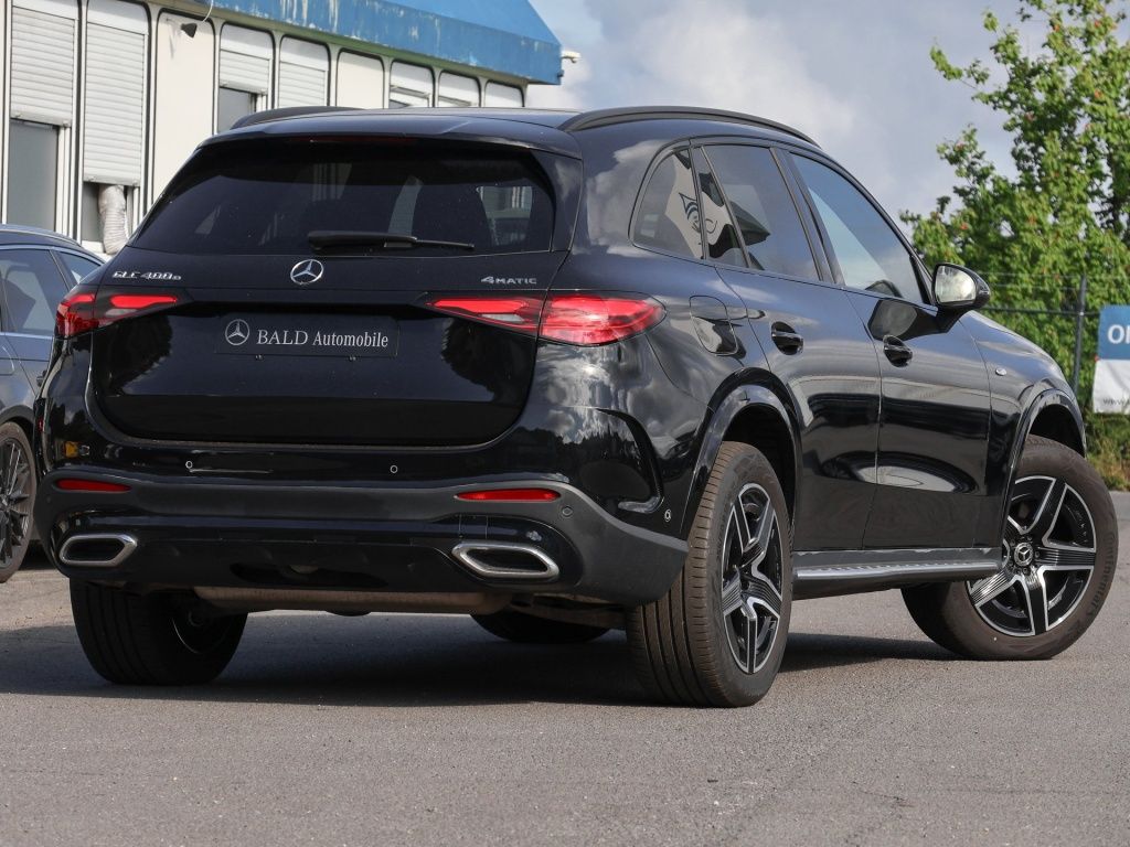 Mercedes-Benz GLC 400 — fotografia 3