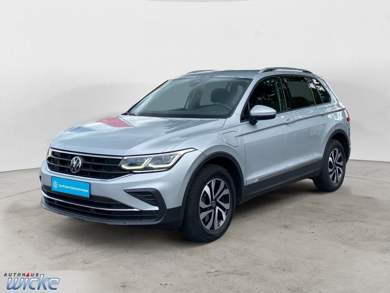 Volkswagen Tiguan 1.4 l eHybrid Active NAVI KLIMA AHK PDC L foto 2